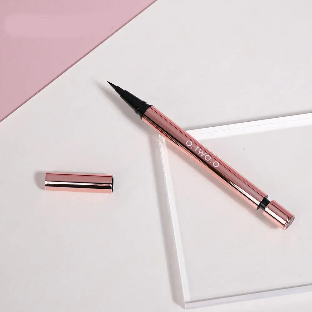 O.TWO.O Waterproof Liquid Eyeliner Pen - Long-Lasting