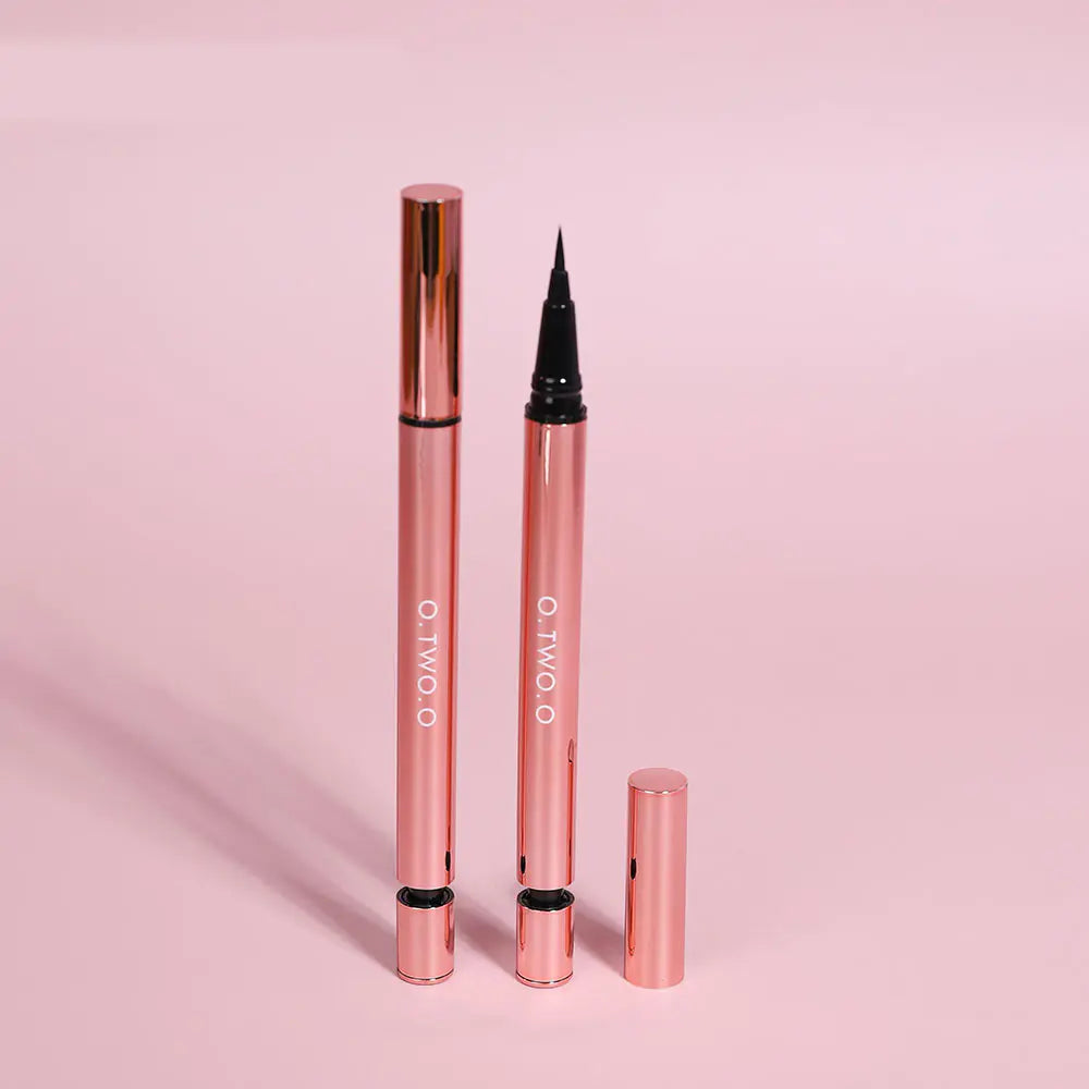 O.TWO.O Waterproof Liquid Eyeliner Pen - Long-Lasting